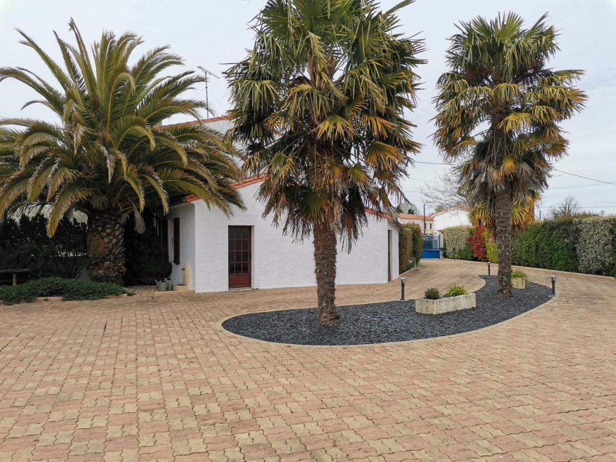 Maison De Campagne Proche Des Plages Saint-Romain-de-Benet Exterior foto